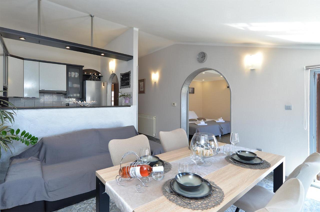 Apartment Mirela 2145 Fažana Zewnętrze zdjęcie
