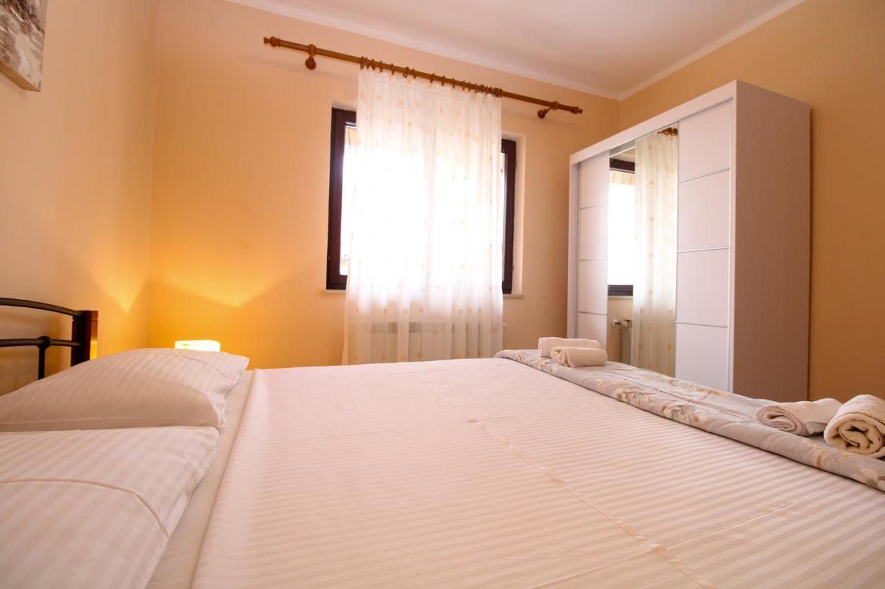 Apartment Mirela 2145 Fažana Zewnętrze zdjęcie