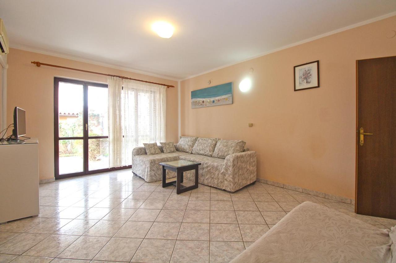 Apartment Mirela 2145 Fažana Zewnętrze zdjęcie